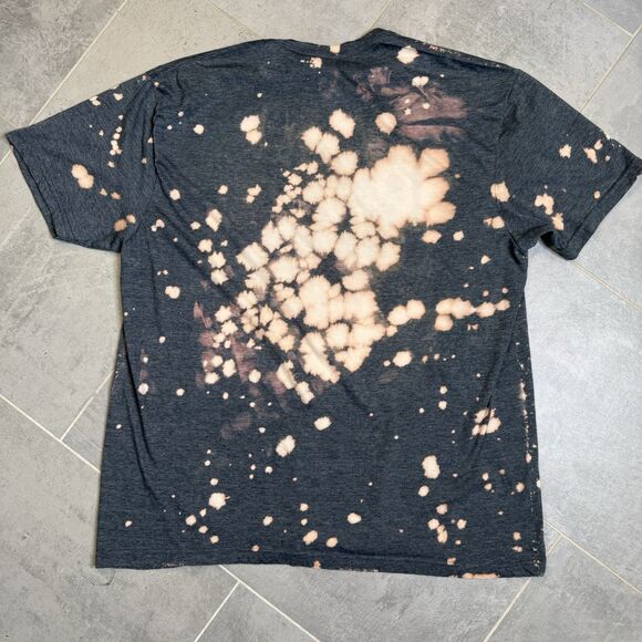 Boys of Fall Horror Film Bleach Splatter T-Shirt Unisex XL Gildan - Picture 6 of 6